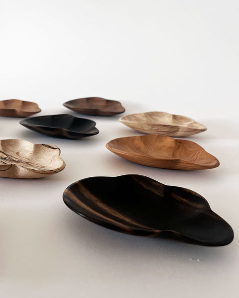 Load image into Gallery viewer, Cloud Plates (In Varying Wood)