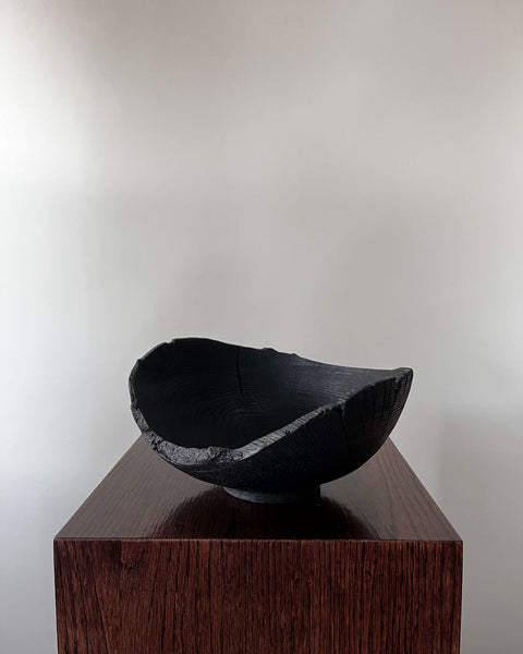 Load image into Gallery viewer, Charred Oak Wood Bowl (11&quot;)
