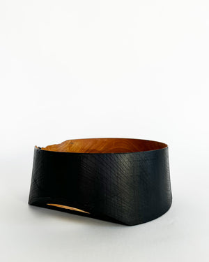Zelkova Wood Black Lacquered Vessel (Medium)