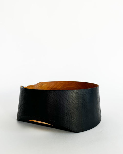 Load image into Gallery viewer, Zelkova Wood Black Lacquered Vessel (Medium)
