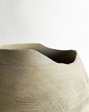 Dyed Korean Acorn Large-Scale Round Vessel, Dyed