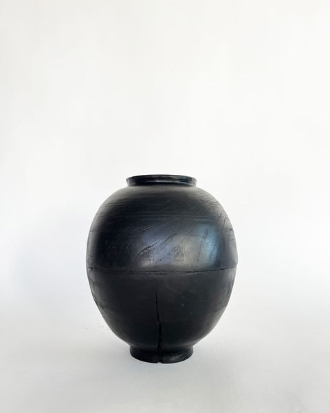 Load image into Gallery viewer, Ginkgo Wood and Pine Wood &quot;Sweet Potato&quot; Jar
